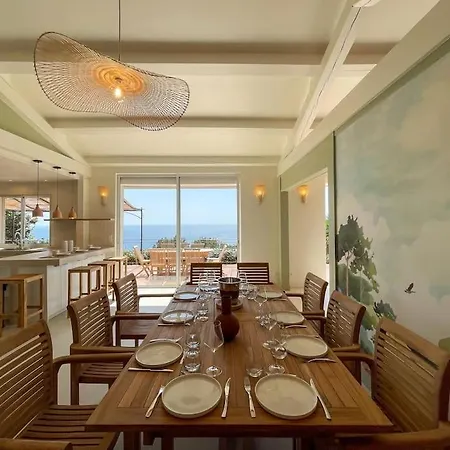 Terracotta - Stunning Sea View & Pool