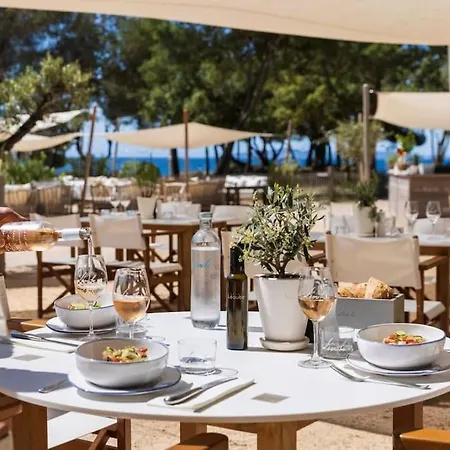 Terracotta - Stunning Sea View & Pool Carqueiranne